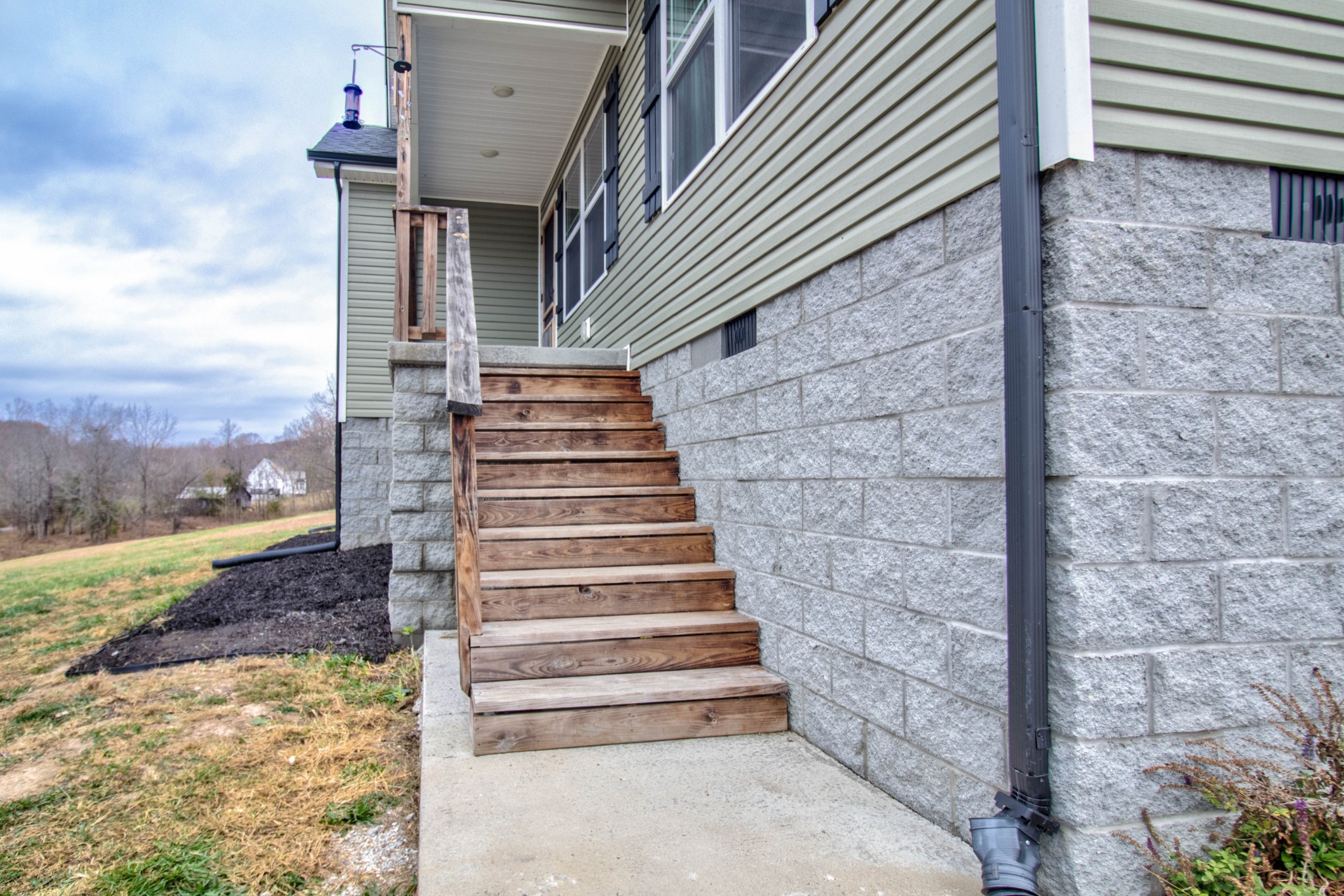 566 Matlock Road Charlotte, TN 37036 - Photo 4 of 45 Gallery Image 4