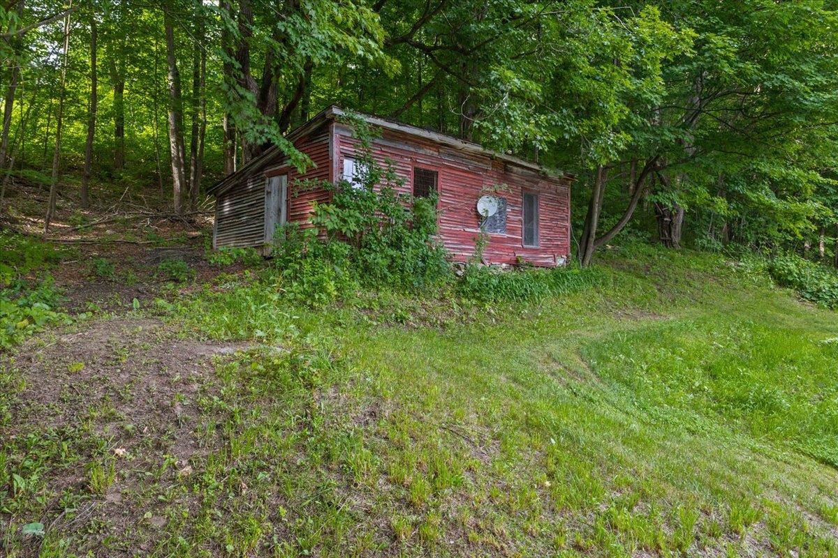63 River Road Underhill, VT 05489 - Photo 35 of 41