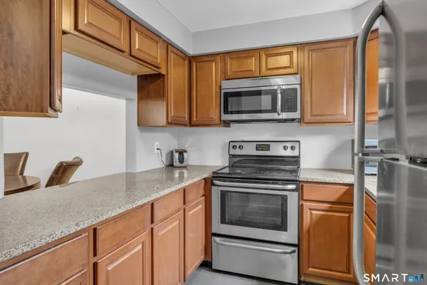$269,900 | 173 Natchaug Drive, Unit 173, Meriden, CT 06450