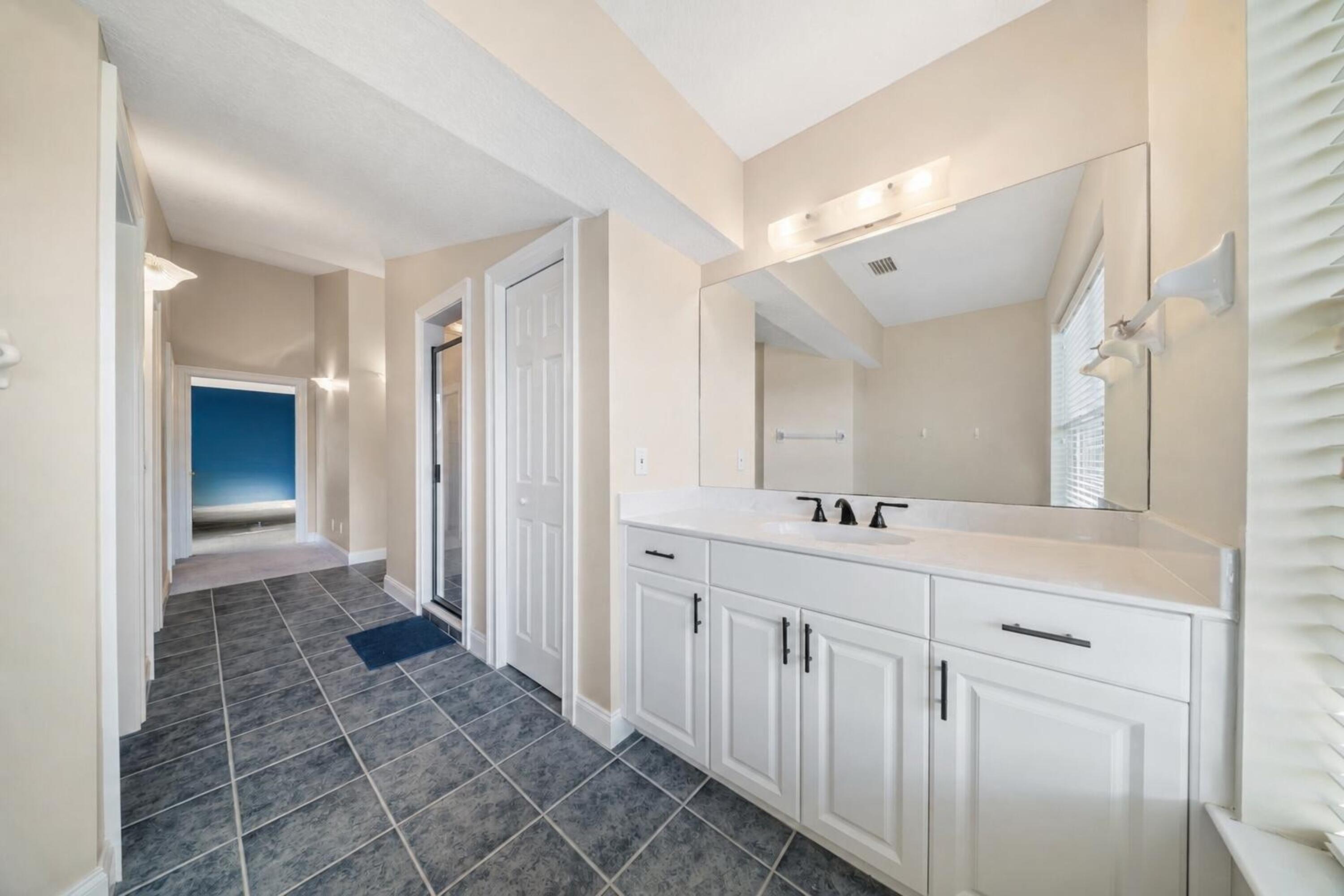 8686 Andrews Avenue Fort Pierce, FL 34945 - Photo 52 of 76 Guest Bathroom 2
