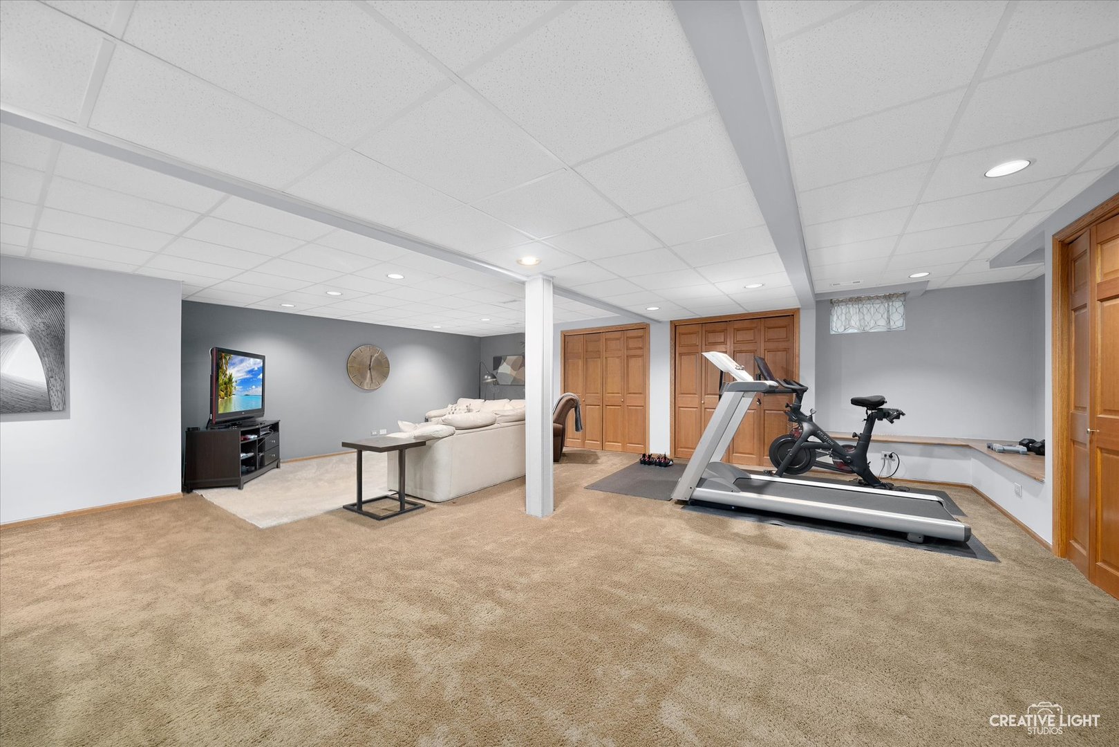 2S541 Seneca Drive Wheaton, IL 60189 - Photo 18 of 28 a view of a room with gym equipment
