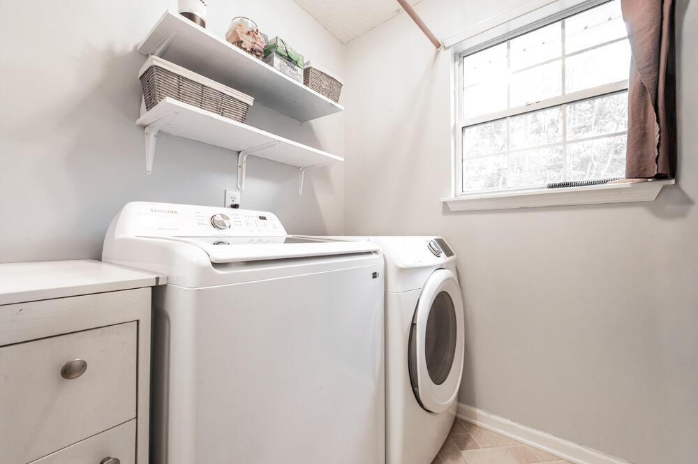 4061 Smokey Road Hephzibah, GA 30815 - Photo 23 of 31 Laundry Room!