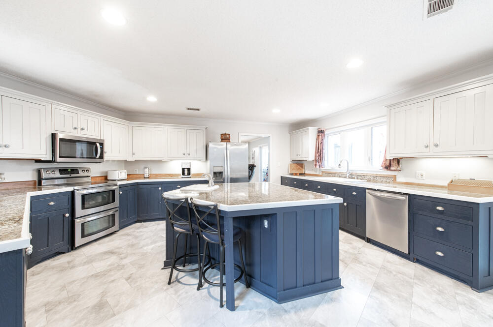 4061 Smokey Road Hephzibah, GA 30815 - Photo 4 of 31 Spacious Kitchen!