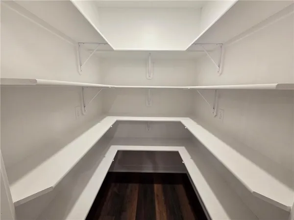 $439,800 | 30-32 East 7th Street, Adrian, MO 64720