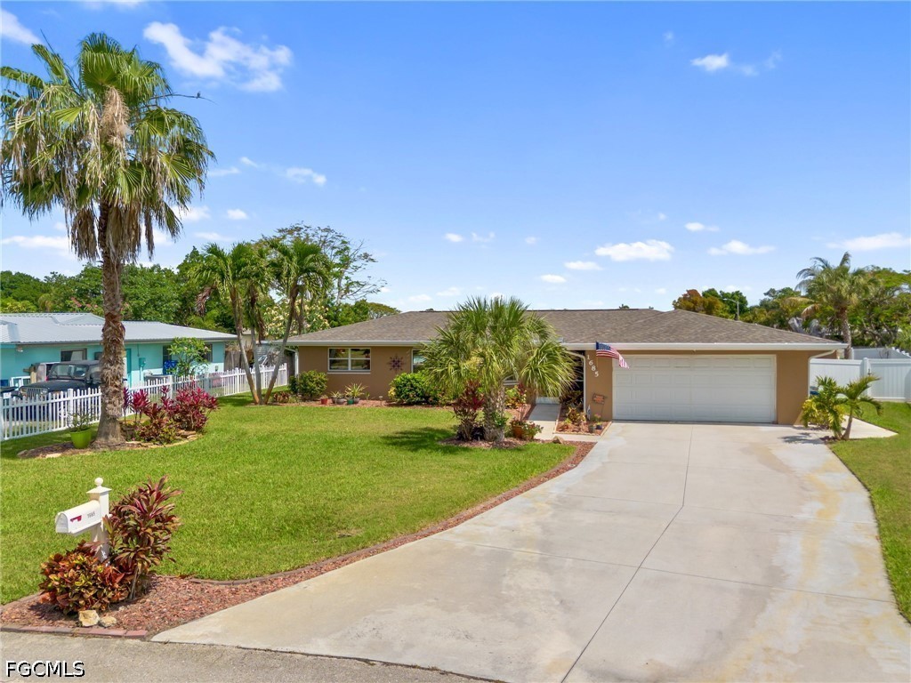 1685 North Hermitage Road Fort Myers, FL 33919 - Photo 34 of 39 Gallery Image 34