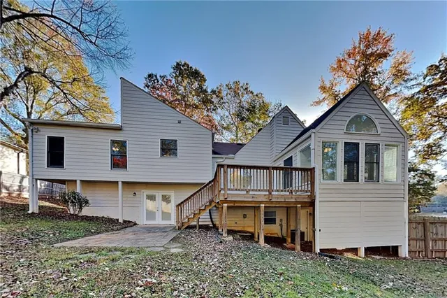 a picture of a bench in a building