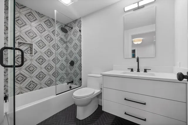 $1,190,000 | 5 Chatham Way, Unit 5A, Watertown, MA 02472