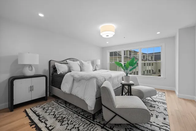 $1,190,000 | 5 Chatham Way, Unit 5A, Watertown, MA 02472