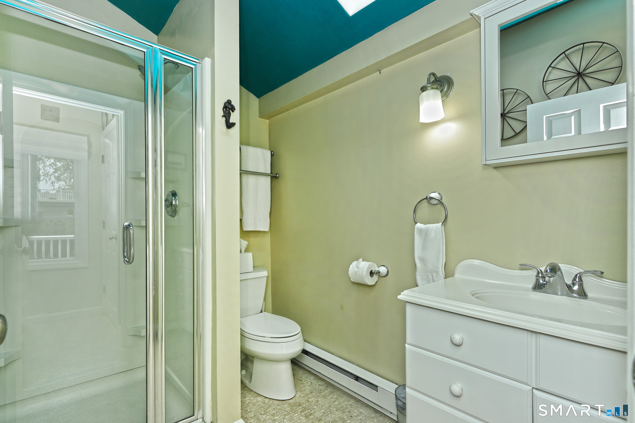 13 Billows Road Old Saybrook, CT 06475 - Photo 16 of 34 Main floor full bath with shower
