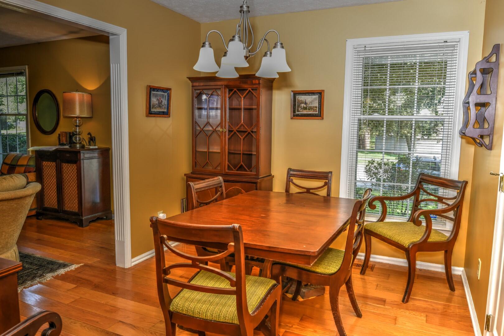 403 Normandy Road Versailles, KY 40383 - Photo 14 of 43 C6 (Large)