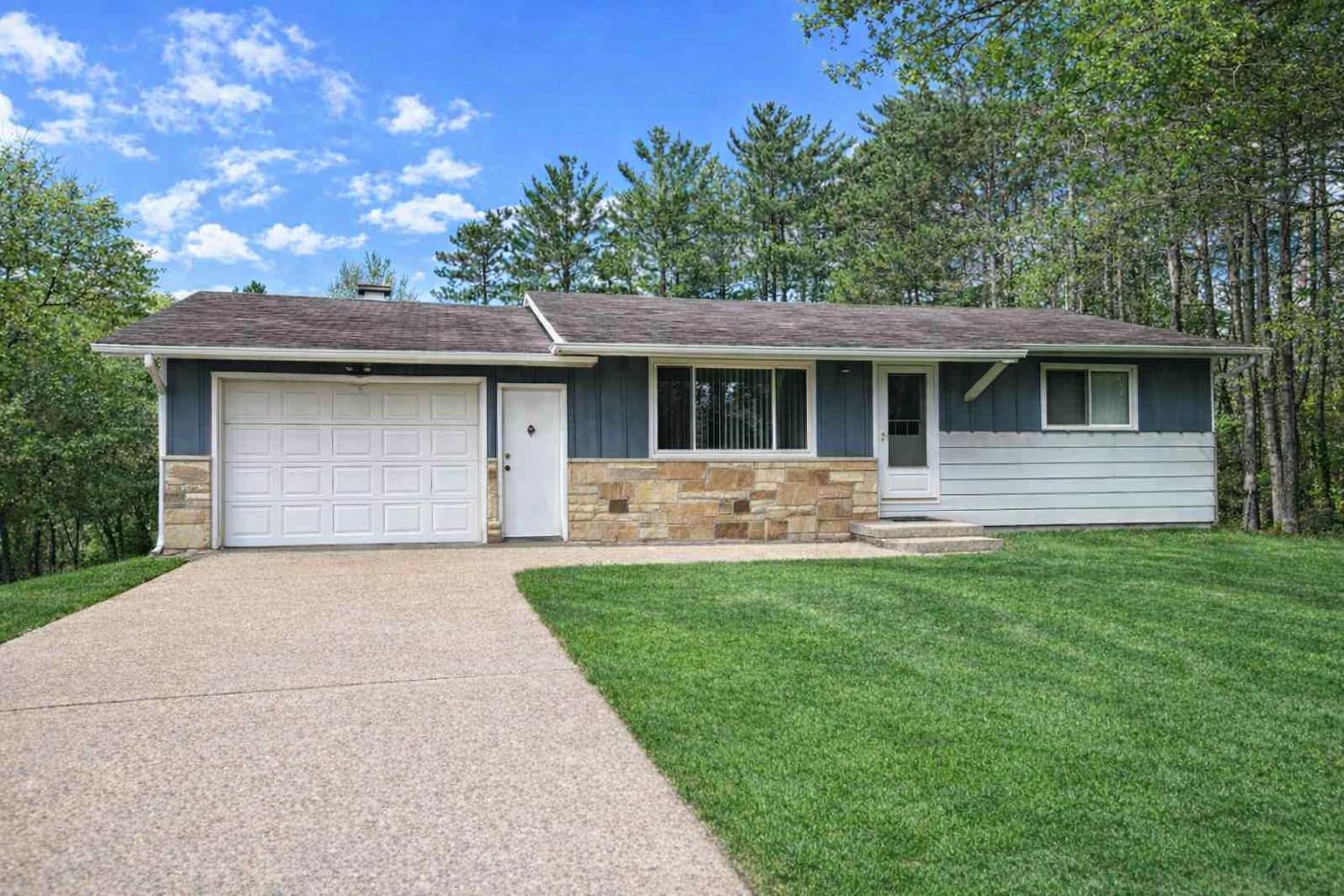 6952 6th Street Stevens Point, WI 54482 - Photo 2 of 49