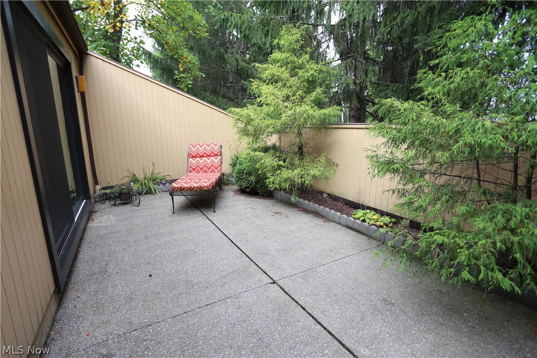 1404 Loop Road Kent, OH 44240 - Photo 27 of 32 Gallery Image 27