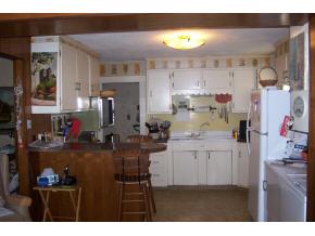 16 Fifield Street Nashua, NH 03060 - Photo 4 of 5 Gallery Image 4