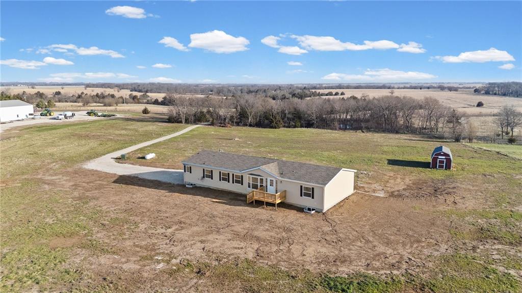 3066 Ellis Road Richmond, KS 66080 - Photo 1 of 70