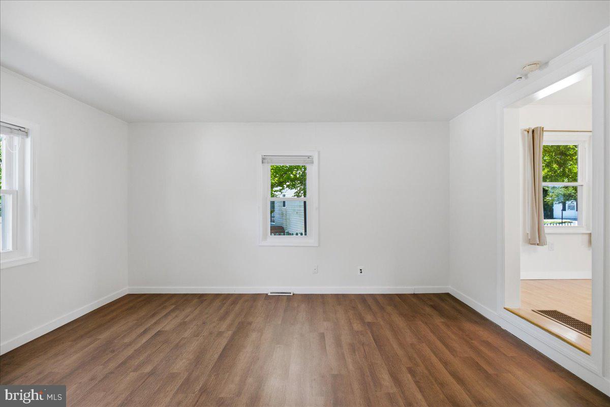46564 Yorktown Road Lexington Park, MD 20653 - Photo 22 of 43 Family Room