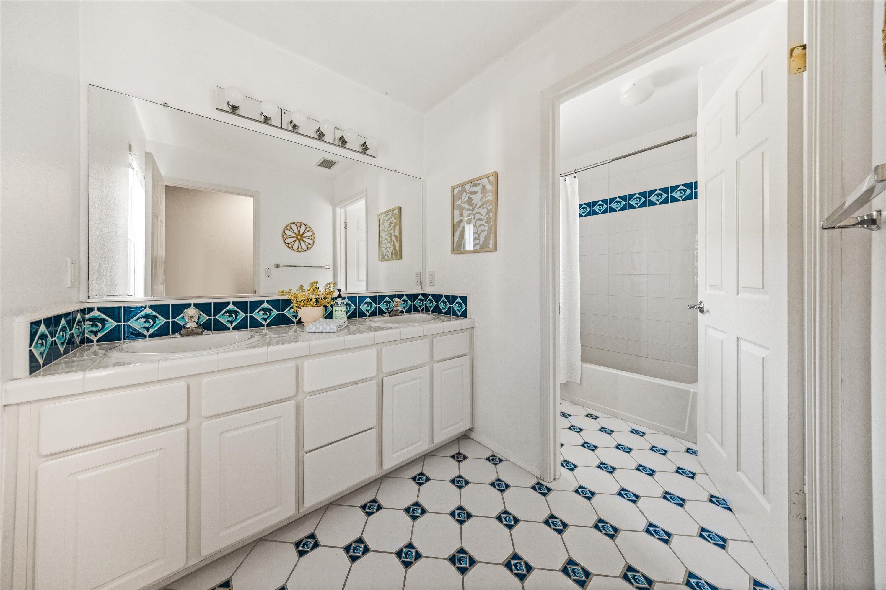 7926 Winchester Circle Goleta, CA 93117 - Photo 26 of 56 Bathroom 2