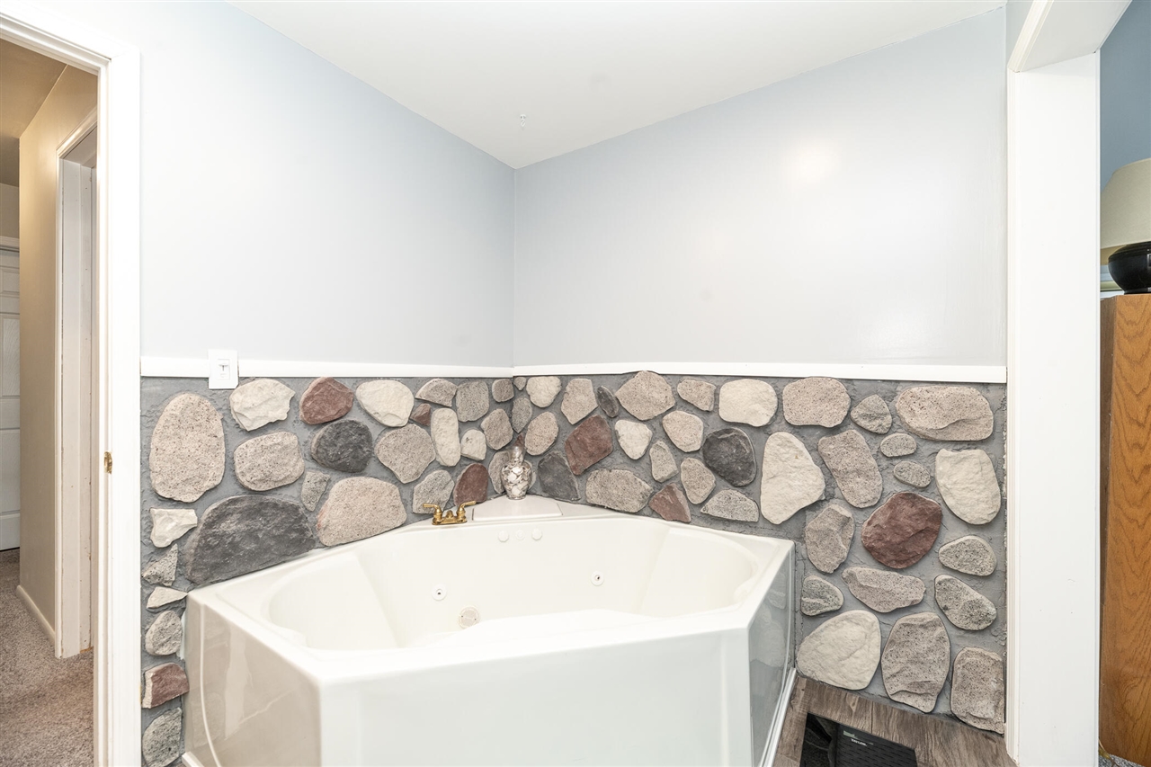 55081 Buckhorn Road Three Rivers, MI 49093 - Photo 35 of 70 Gallery Image 35