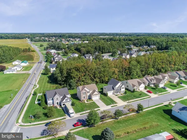 $390,000 | 105 Hobbyhorse Court, Dover, DE 19904