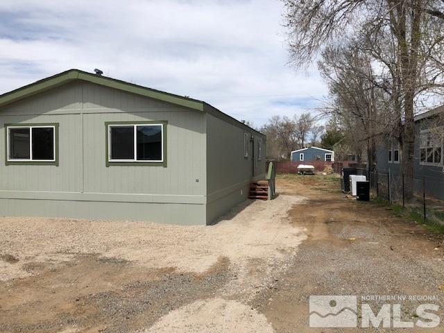 695 Magnolia Way Reno, NV 89506 - Photo 3 of 15 Photo 3