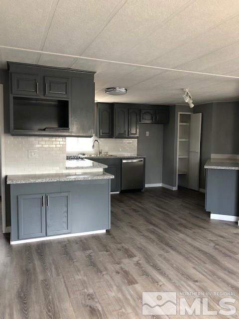 695 Magnolia Way Reno, NV 89506 - Photo 7 of 15 Photo 7