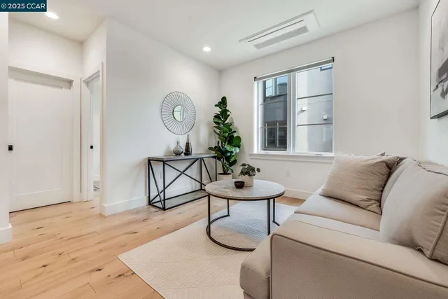 $1,330,000 | 922 Brown Avenue, Lafayette, CA 94549