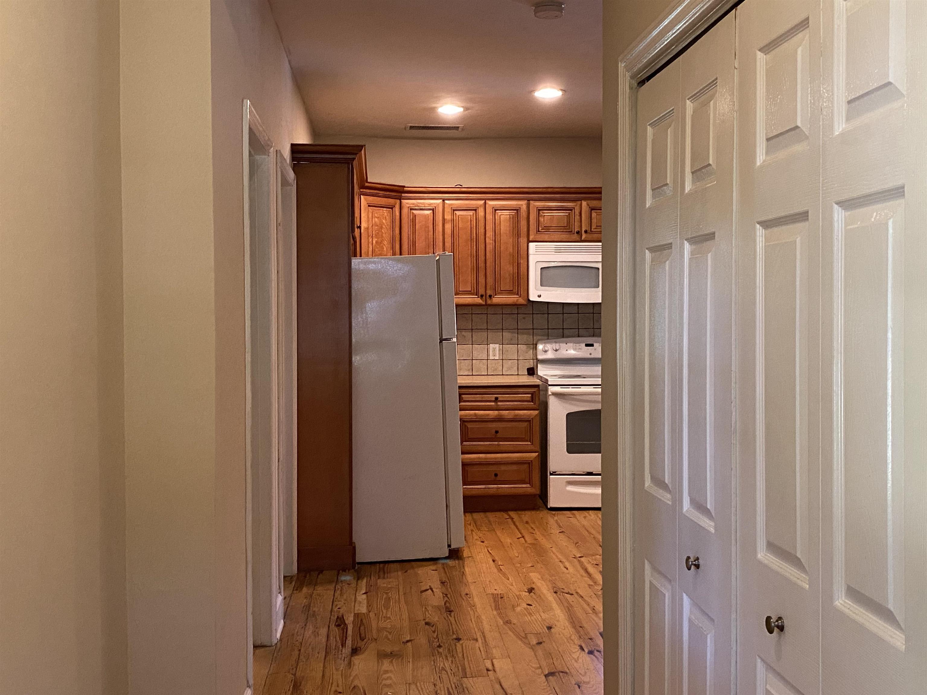 3111 Lakeview Point Road Quincy, FL 32351 - Photo 11 of 18 Gallery Image 11