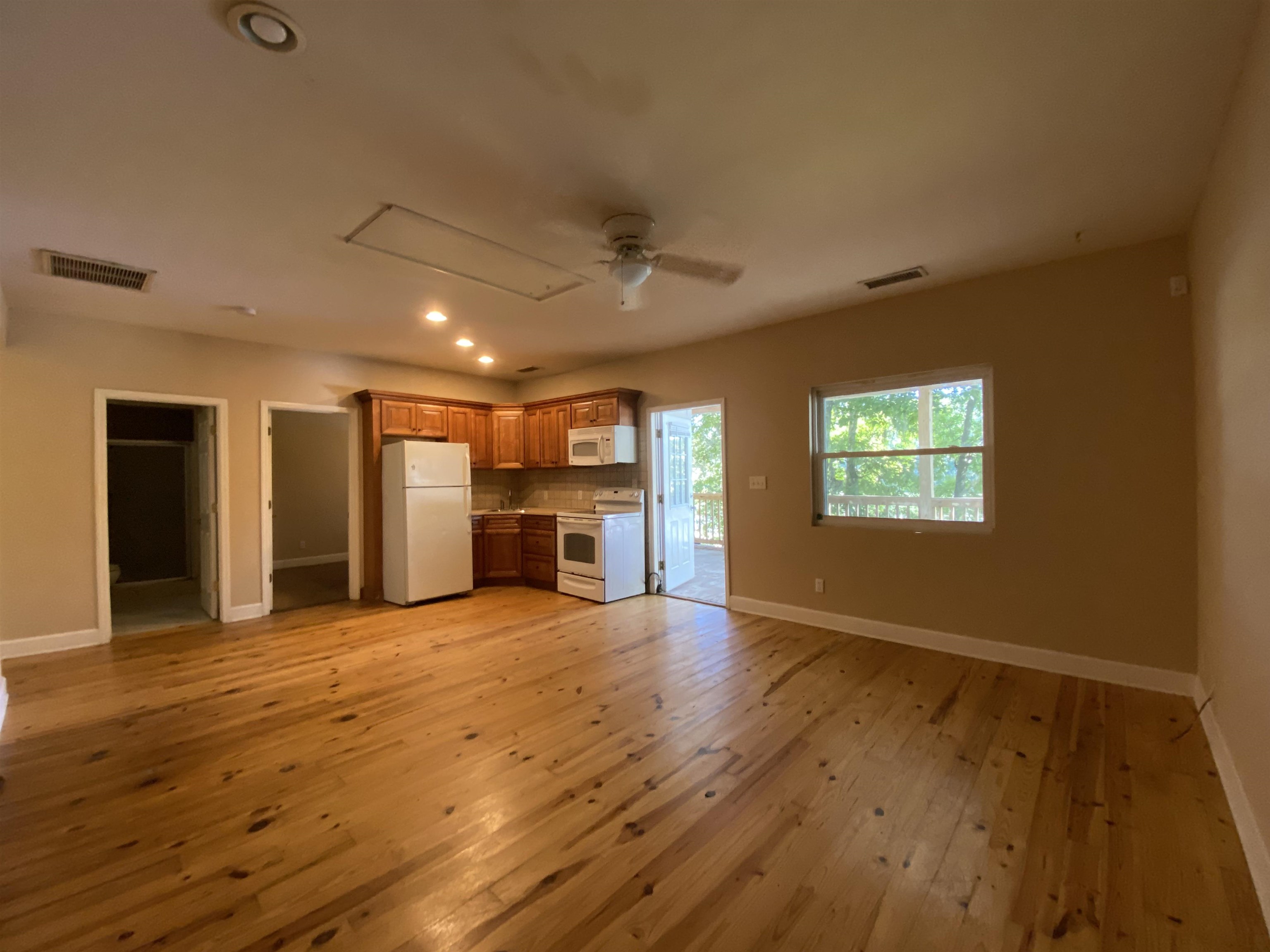 3111 Lakeview Point Road Quincy, FL 32351 - Photo 15 of 18 Gallery Image 15