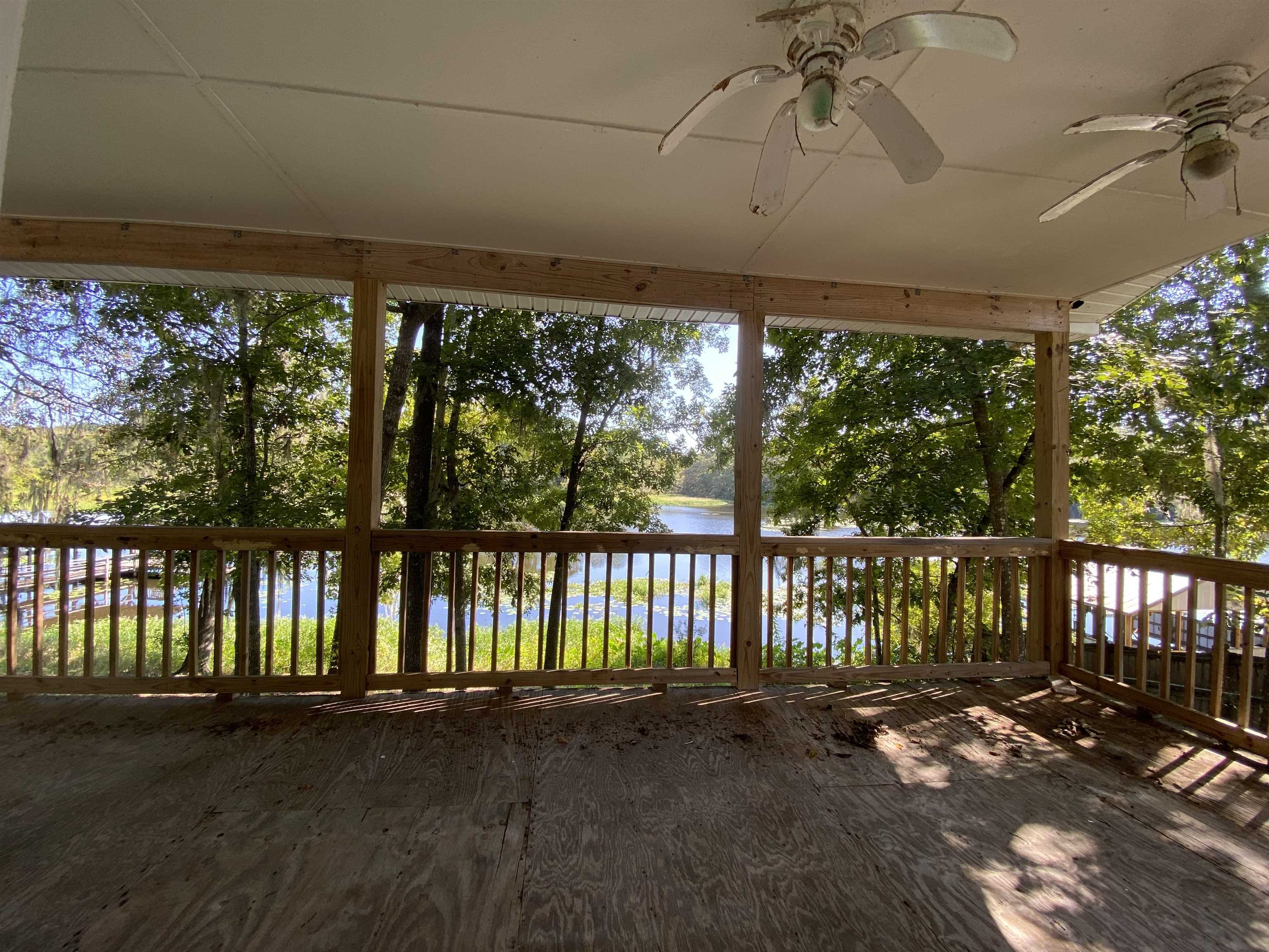 3111 Lakeview Point Road Quincy, FL 32351 - Photo 8 of 18 Gallery Image 8