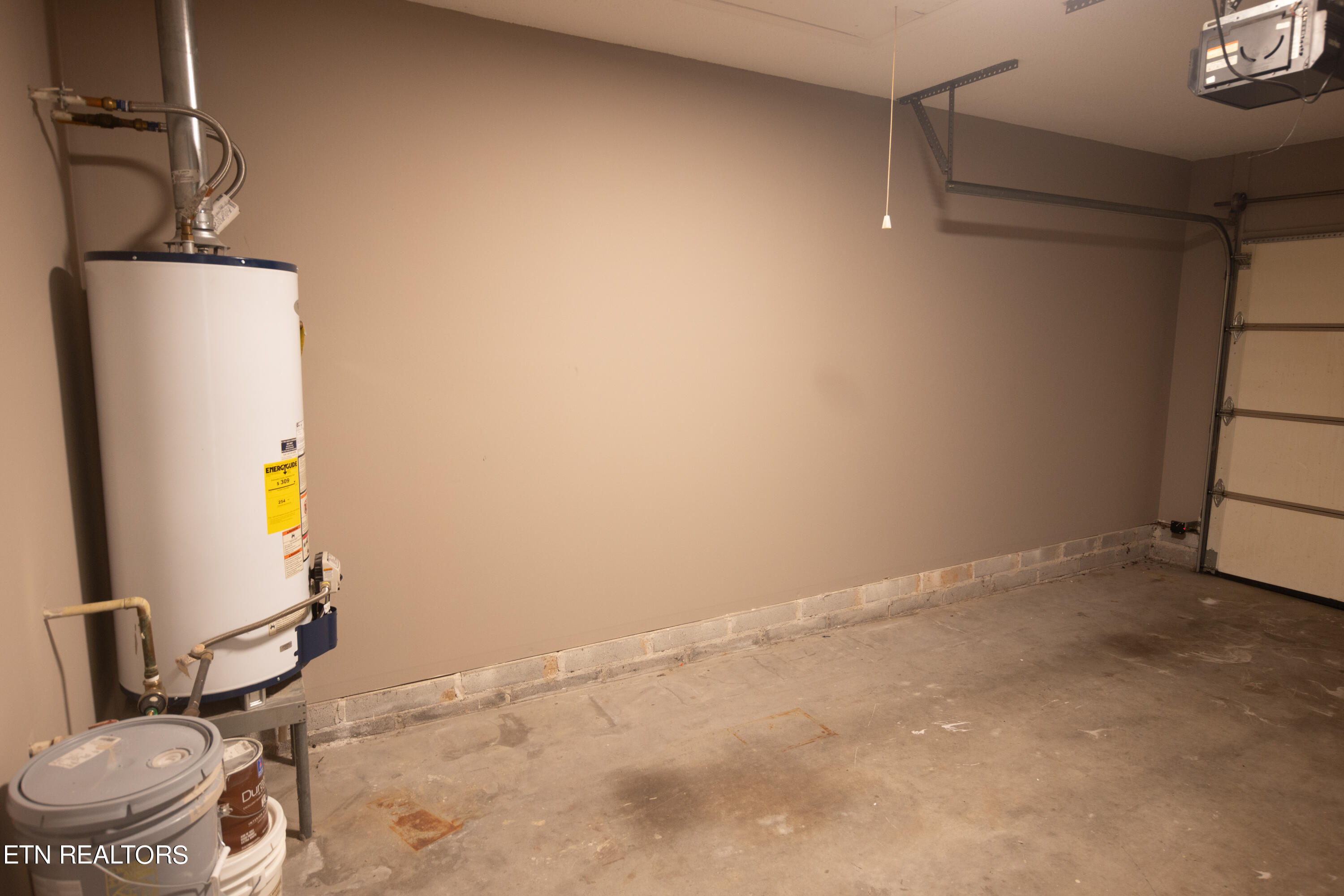 130 Hawthorne Oaks Way Powell, TN 37849 - Photo 22 of 22 IMG_2581