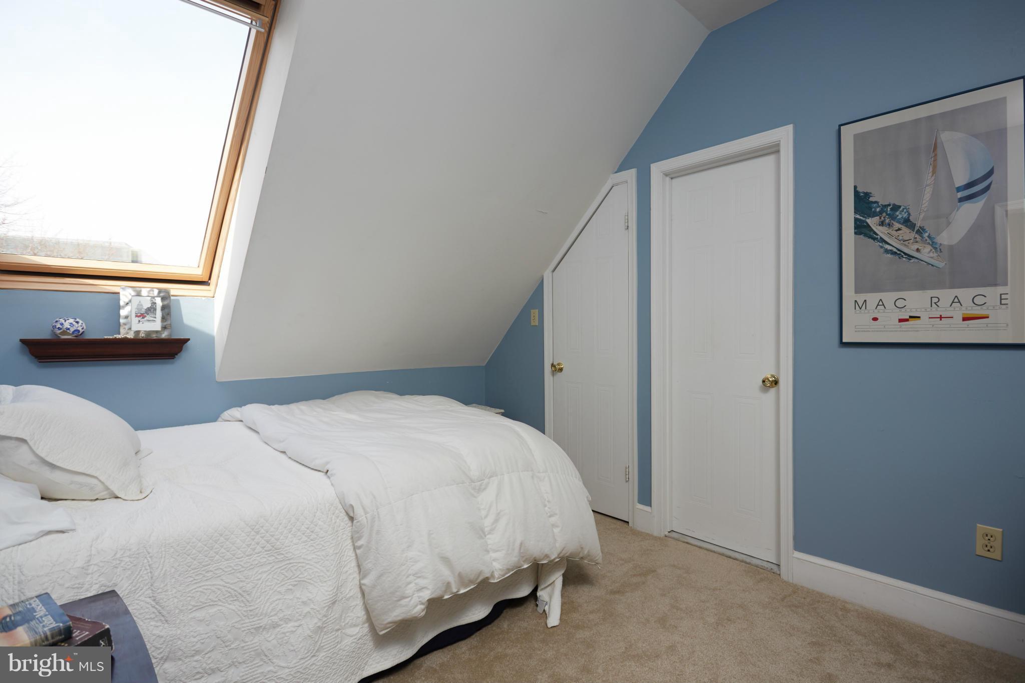301 G Street Northeast, Unit 31 Washington, DC 20002 - Photo 14 of 30 Master Bedroom