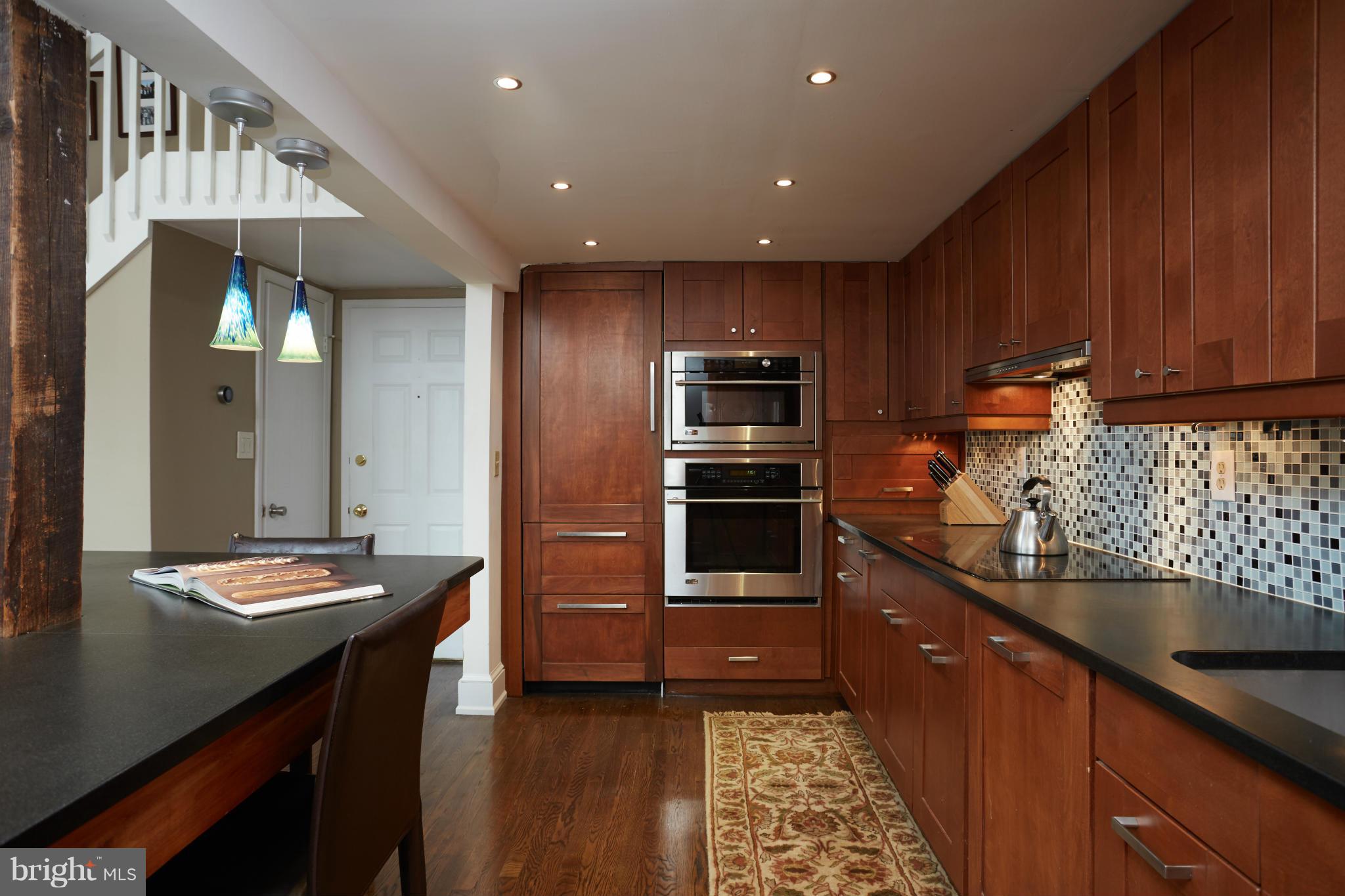 301 G Street Northeast, Unit 31 Washington, DC 20002 - Photo 8 of 30 Kitchen