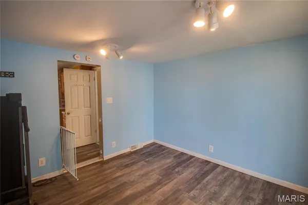 $115,000 | 107 West Cherry Street, Hartford, IL 62048