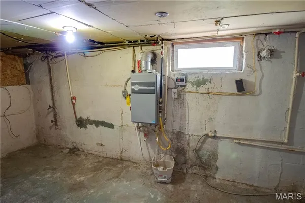 $115,000 | 107 West Cherry Street, Hartford, IL 62048