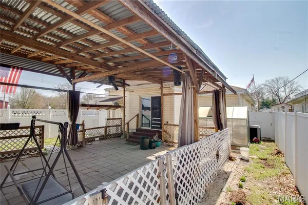 $115,000 | 107 West Cherry Street, Hartford, IL 62048