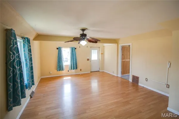 $115,000 | 107 West Cherry Street, Hartford, IL 62048