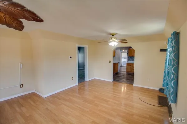 $115,000 | 107 West Cherry Street, Hartford, IL 62048