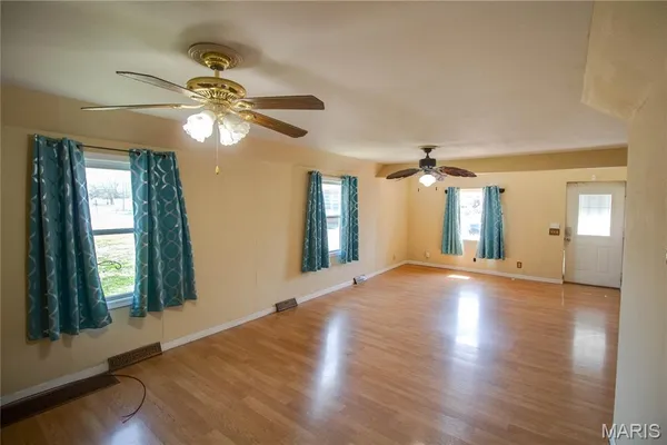 $115,000 | 107 West Cherry Street, Hartford, IL 62048