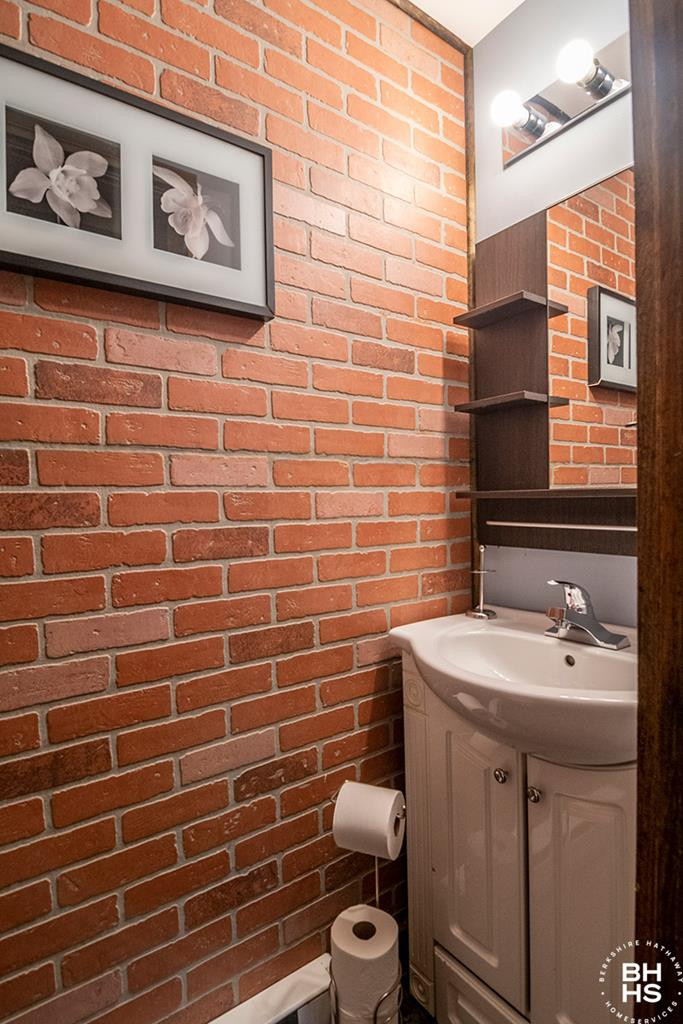 6143 Sentinel Road, Unit 5 Lake Placid, NY 12946 - Photo 8 of 14 Photo 8