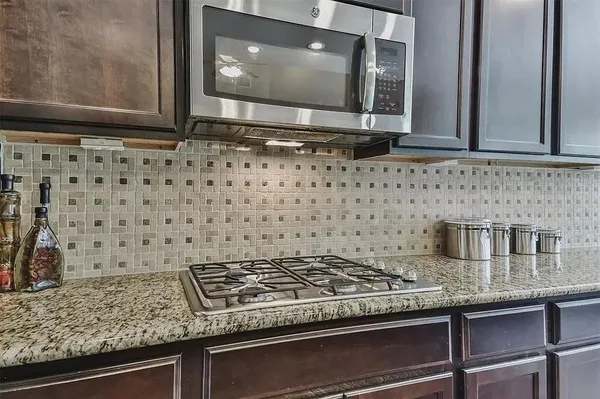 $3,100 | 143 Deerfield Meadow Drive, Conroe, TX 77384