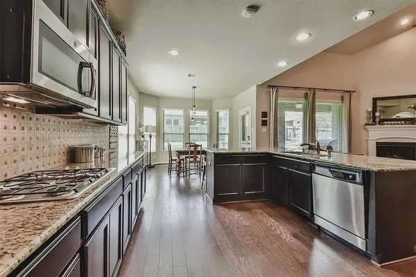 $3,100 | 143 Deerfield Meadow Drive, Conroe, TX 77384