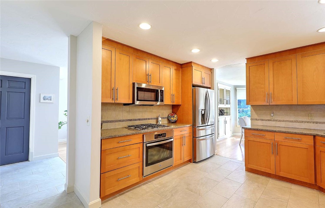 1 Anvil Drive Cumberland, RI 02864 - Photo 10 of 50 Kitchen