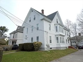 $2,100 | 55 Everett Street, Unit 3, Middleboro, MA 02346