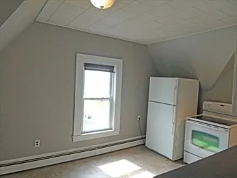 $2,100 | 55 Everett Street, Unit 3, Middleboro, MA 02346