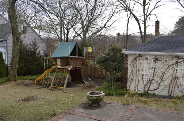 12 Cedar Road Swampscott, MA 01907 - Photo 17 of 19 Gallery Image 17