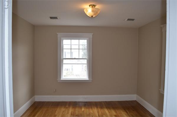 12 Cedar Road Swampscott, MA 01907 - Photo 10 of 19 Gallery Image 10