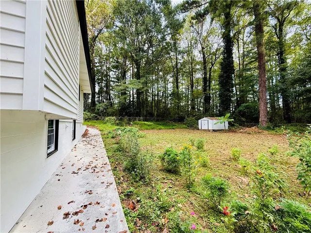 a view of a outdoor space