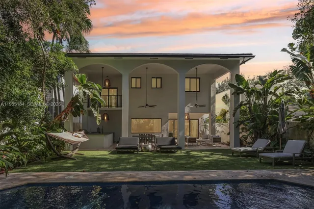 $13,500 | 34 Southwest 22nd Road, Miami, FL 33129