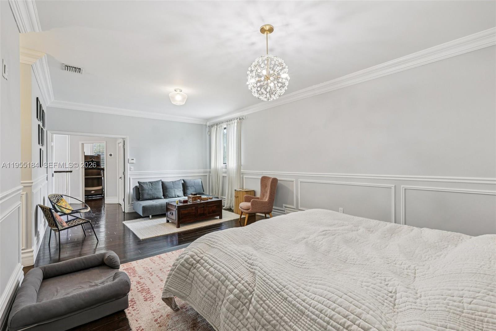 34 Southwest 22nd Road Miami, FL 33129 - Photo 13 of 30