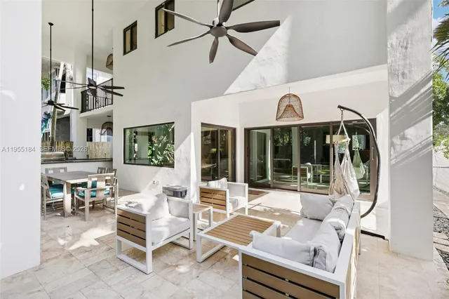 $13,500 | 34 Southwest 22nd Road, Miami, FL 33129