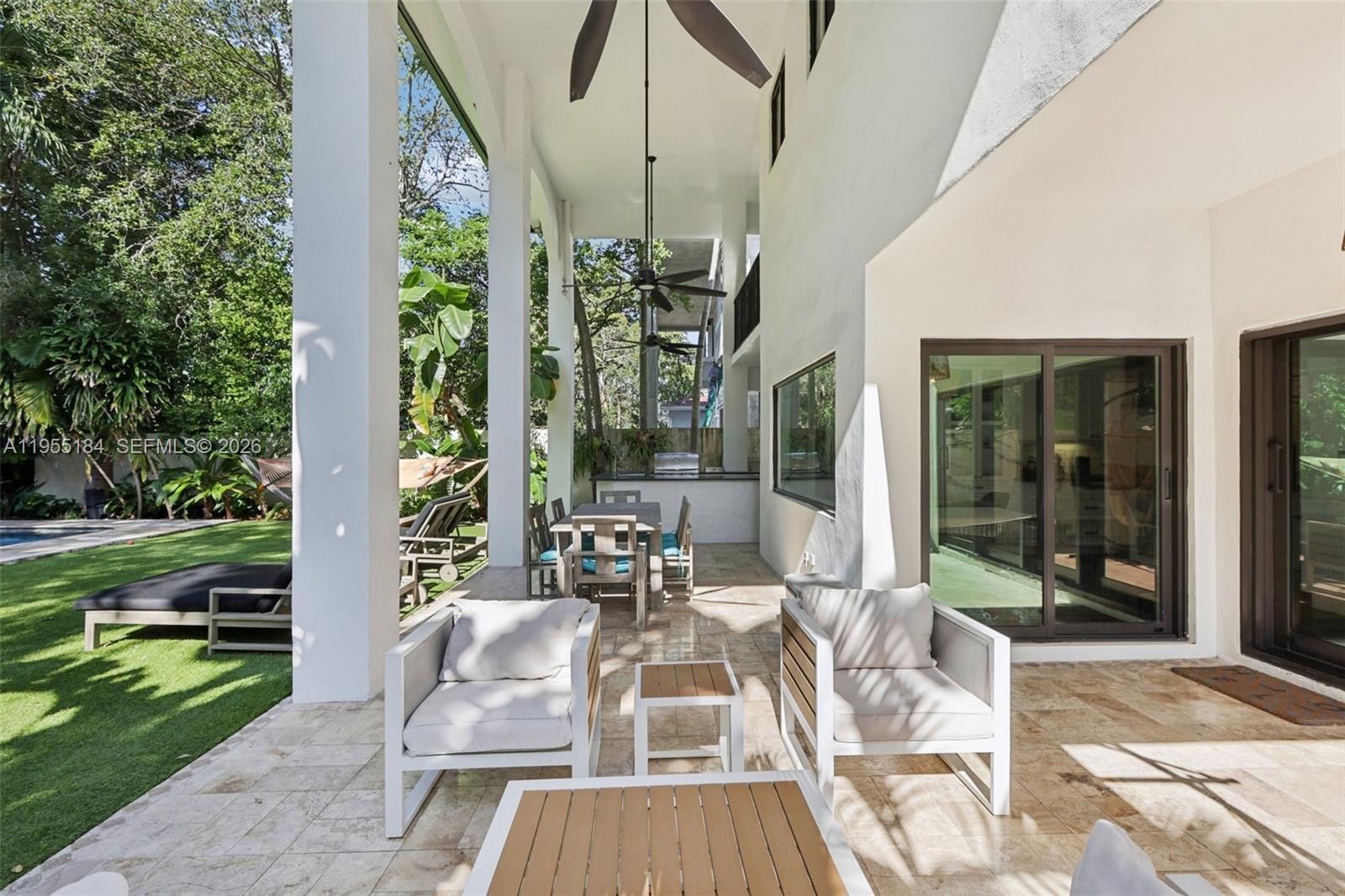 34 Southwest 22nd Road Miami, FL 33129 - Photo 22 of 30